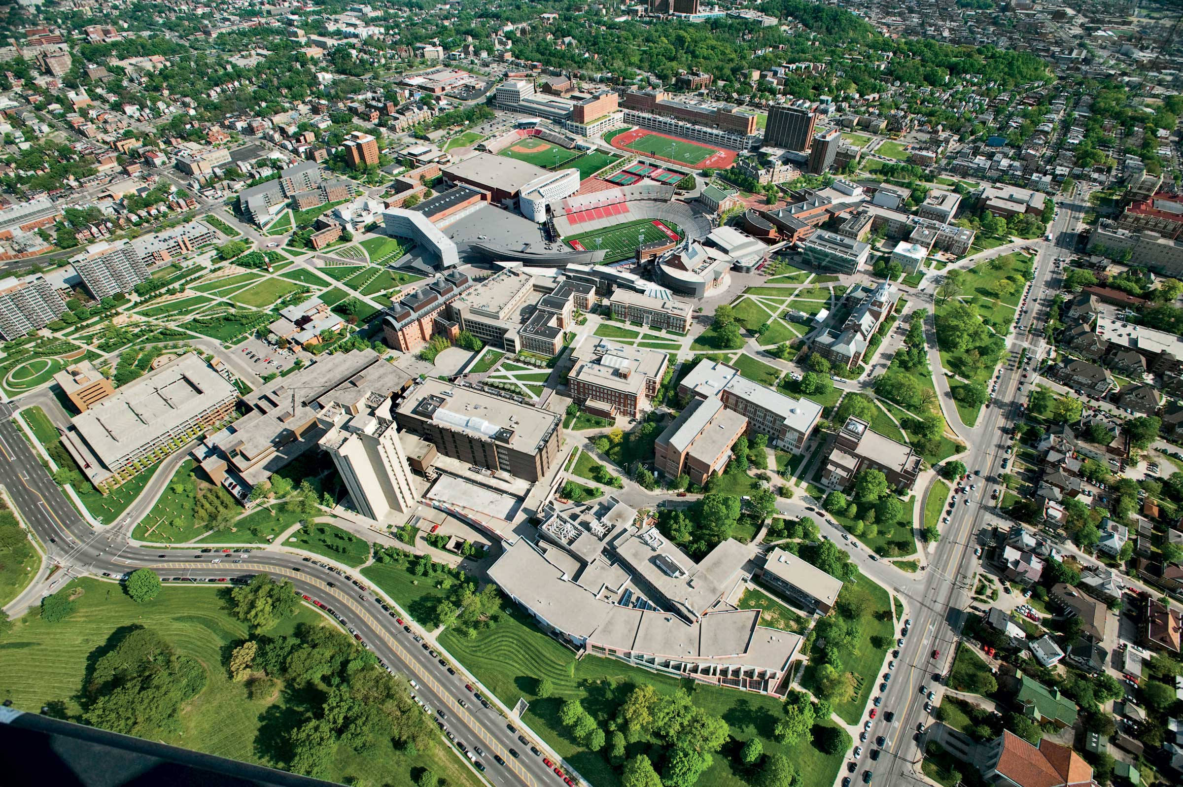 university-of-cincinnati-master-plan-hargreaves-jones